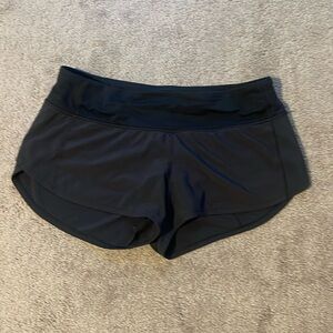Lululemon Shorts Size 6 Women’s